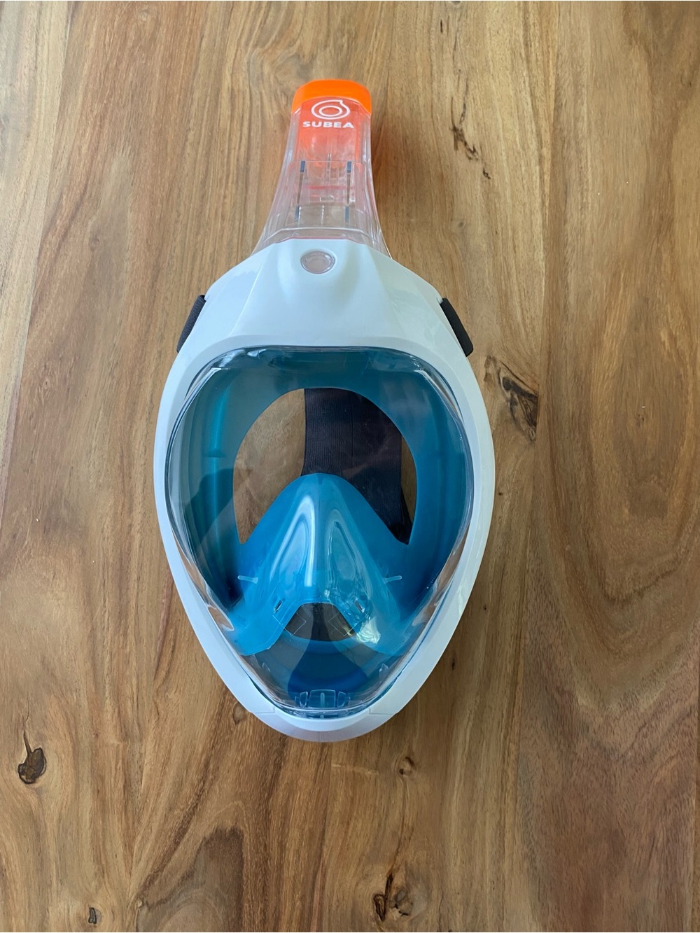 Decathlon SUBEA Full Face Snorkel Mask in White and Blue